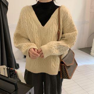 Mock Two-piece Cable Knit Sweater / Midi A-line Skirt