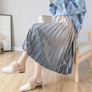 Pleated Gradient Velvet Midi Skirt