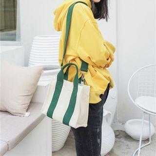 Contrast-color Camvas Satchel
