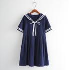 Short-sleeved Sailor Dress