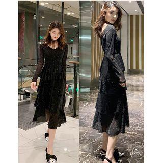 Long-sleeve Tiered A-line Midi Dress Black - One Size