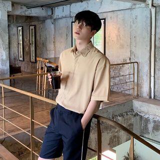 Short-sleeve Hidden-button Shirt