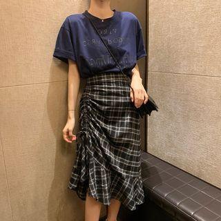 Set: Short-sleeve Print T-shirt + Plaid Drawcord Midi Skirt