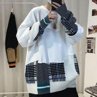 Panel Round-neck Top