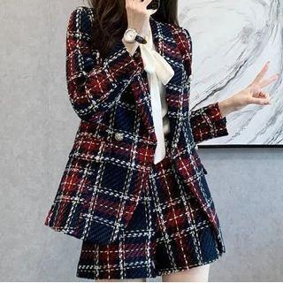 Double-breasted Tweed Blazer / Shorts