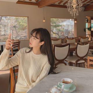 Crewneck Cable-knit Sweater Ivory - One Size
