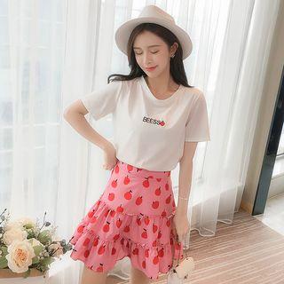 Set: Short-sleeve Lettering T-shirt + Printed A-line Mini Skirt