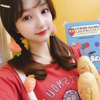 Carrot Brooch / Hair Tie