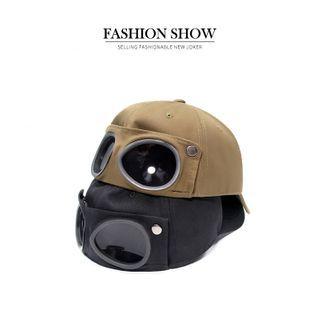 Pilot Goggles Docker Hat