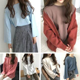 Plain Round-neck Bell-sleeve T-shirt