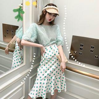 Short-sleeve Fringed Top / Midi Dotted A-line Skirt