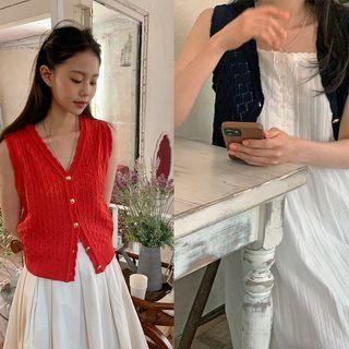 Buttoned Pointelle-knit Vest