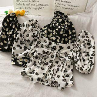 Daisy-print Ribbon-accent Smocked Crop Top