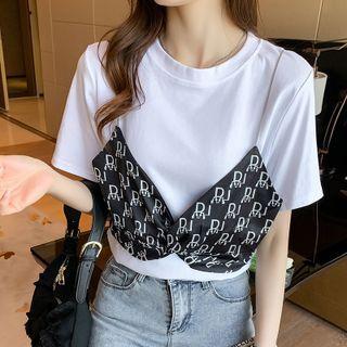 Mock Two-piece Lettering Panel T-shirt