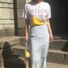 Banana Print Short-sleeve T-shirt / Plaid Straight Fit Midi Skirt