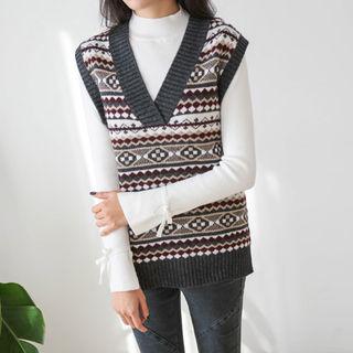 V-neck Pattern Wool Blend Vest