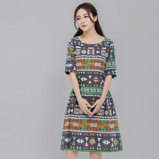 Patterned Short-sleeve Midi Dress