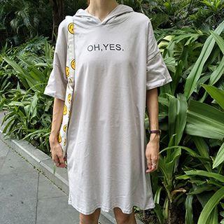 Lettering Short Sleeve Hooded T-shirt Dress