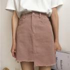 Fray Hem Plain Pencil Skirt