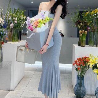 Plain Ruffled Maxi Skirt