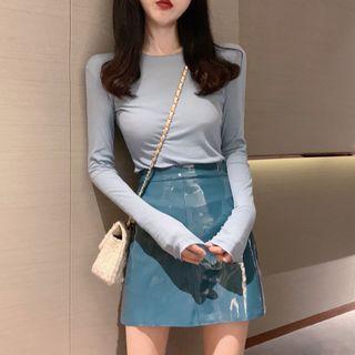 Set : Long-sleeve Knit Top + Pu Skirt