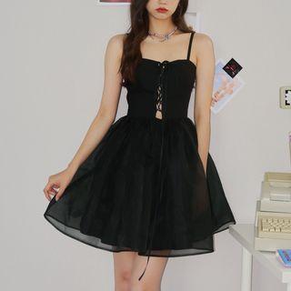 Sleeveless V-neck Cut-out Lace-up Dress