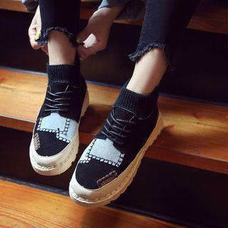 Platform Knit Panel Lace-up Shoes