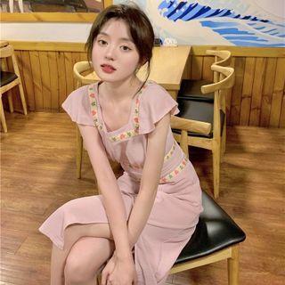 Square-neck Ruffle-sleeve Midi Dress
