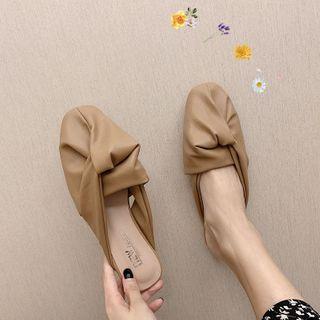 Twisted Mules