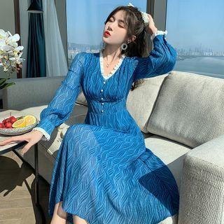 Long-sleeve V-neck Lace Trim Pattern A-line Dress