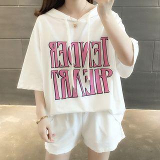 Set: 3/4-sleeve Letter Hoodie + Shorts
