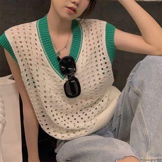 V-neck Contrast Trim Sweater Vest Almond & Green - One Size