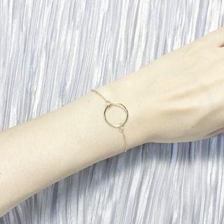 Hoop / Bar Bracelet