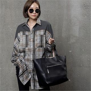 Solid Shoulder-panel Boxy Plaid Shirt