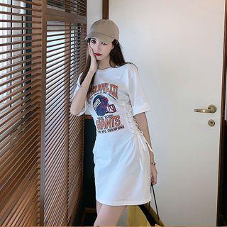 Short-sleeve Hamlet Print Lace-up T-shirt Dress