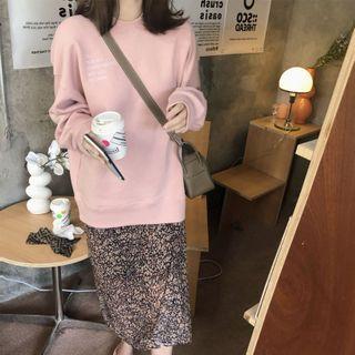 Lettering Pullover / Floral Print Midi A-line Skirt