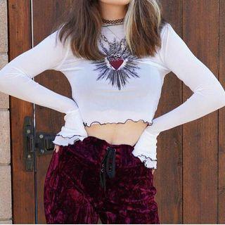 Bell-sleeve Contrast-trim Heart Print Mesh Crop Top