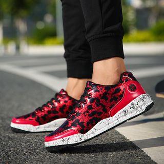 Lace Up Print Sneakers