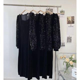 Long-sleeve Sequined Velvet Midi A-line Dress Black - One Size