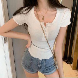 Short-sleeve Henley Slim Fit T-shirt