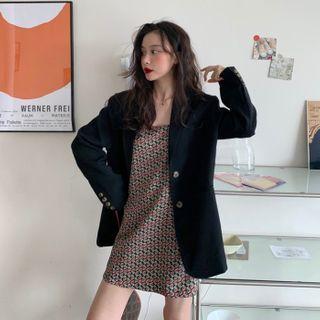 Single Breasted Blazer / Spaghetti-strap Floral Dress