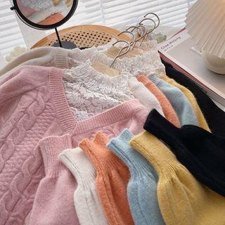 Long-sleeve V-neck Panel Lace Sweater