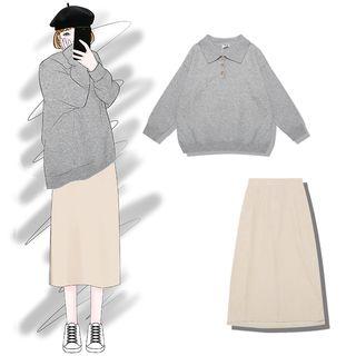 Polo Neck Sweater / Corduroy A-line Midi Skirt
