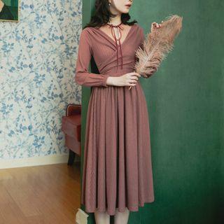 Mesh Panel Tie-neck Midi Knit Dress