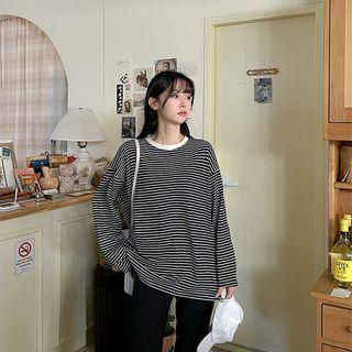 Plus Size Slit-side Boxy Stripe T-shirt
