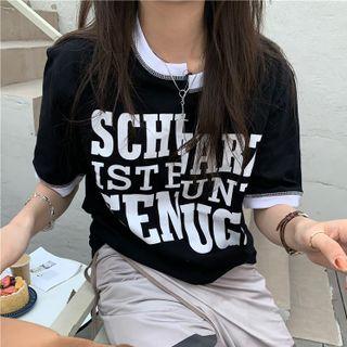 Short-sleeve Lettering T-shirt Black & White - One Size