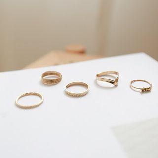 Patterned Ring Set Of 5 Gold - One Size