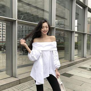 Off-shoulder Asymmetrical Hem Blouse