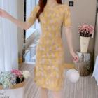 Short-sleeve Leaf Lace Midi Qipao Dress
