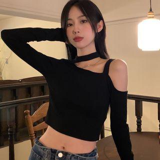 Long-sleeve Off-shoulder Cropped T-shirt Black - One Size